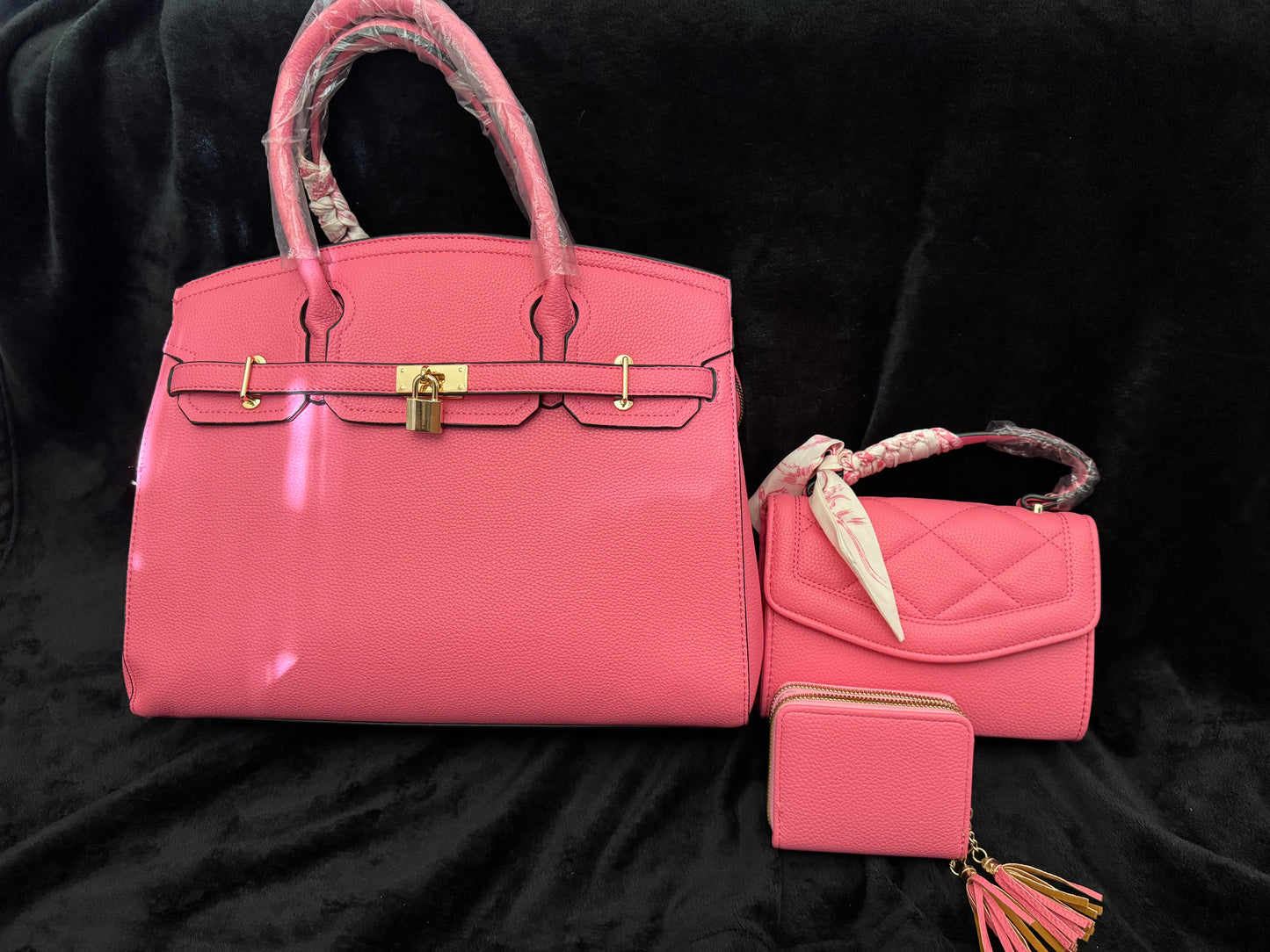 Designer Ladies handbags!!