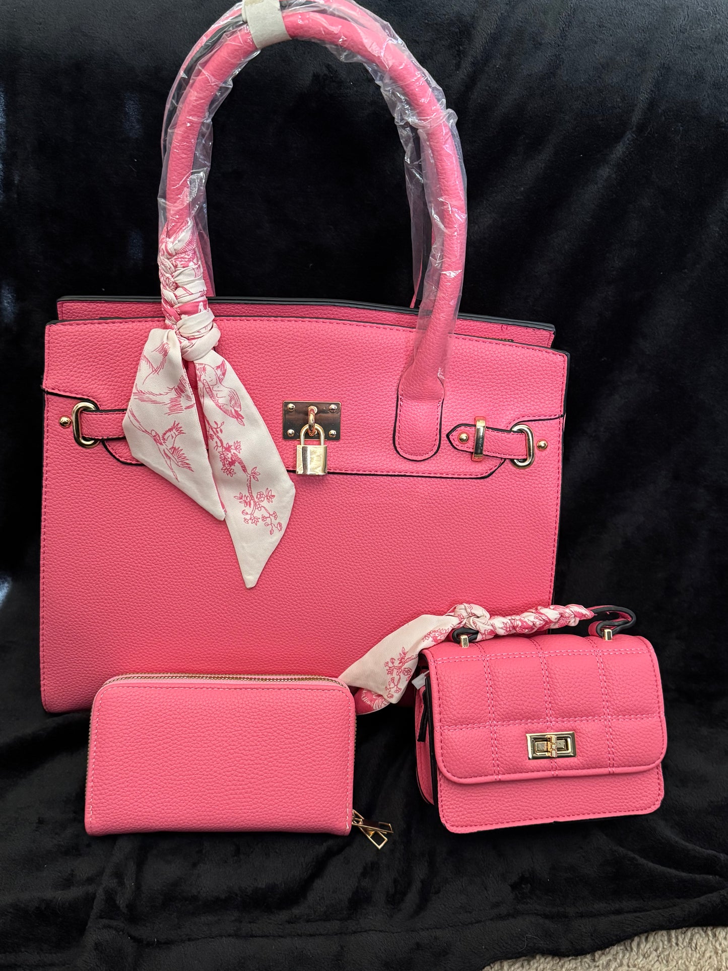Designer Ladies handbags!!