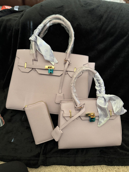 Designer Ladies handbags!!