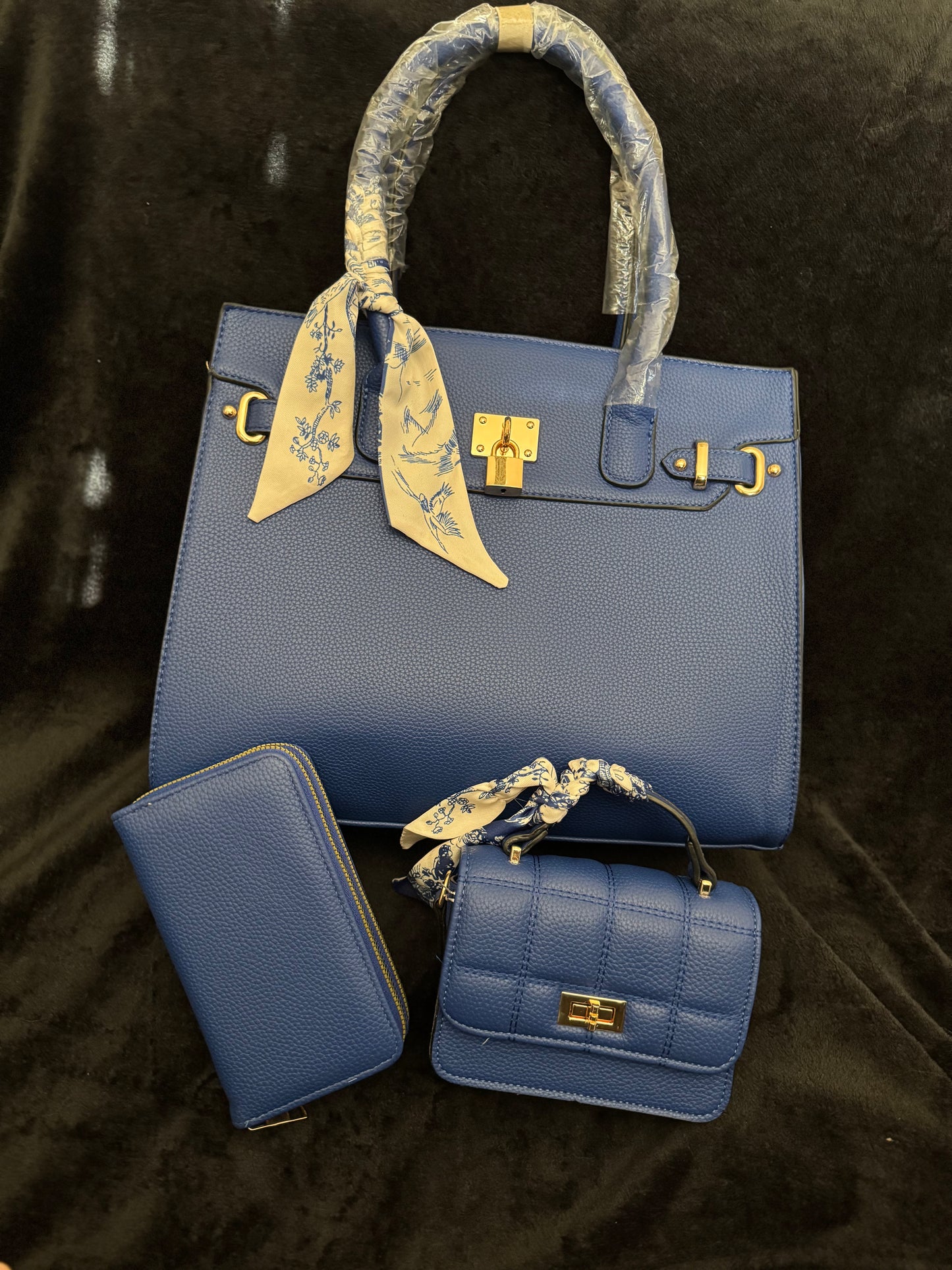 Designer Ladies handbags!!